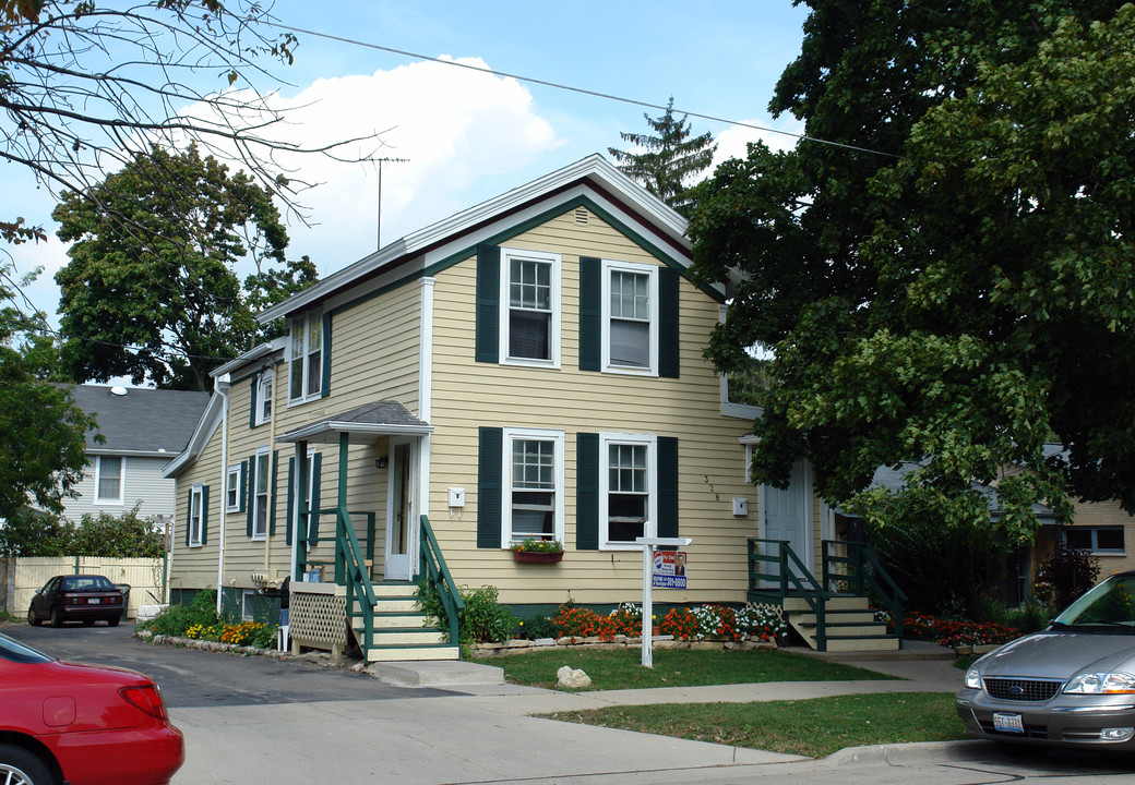 328 Franklin St in Barrington, IL - Foto de edificio