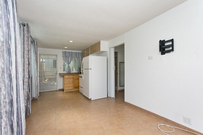 property at 436 Hualani St