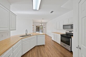 1822 Evergreen Ct in Grapevine, TX - Building Photo - Building Photo