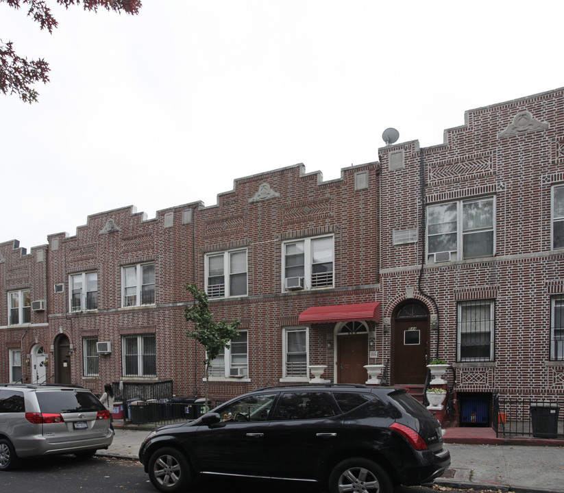 848 44th St in Brooklyn, NY - Foto de edificio
