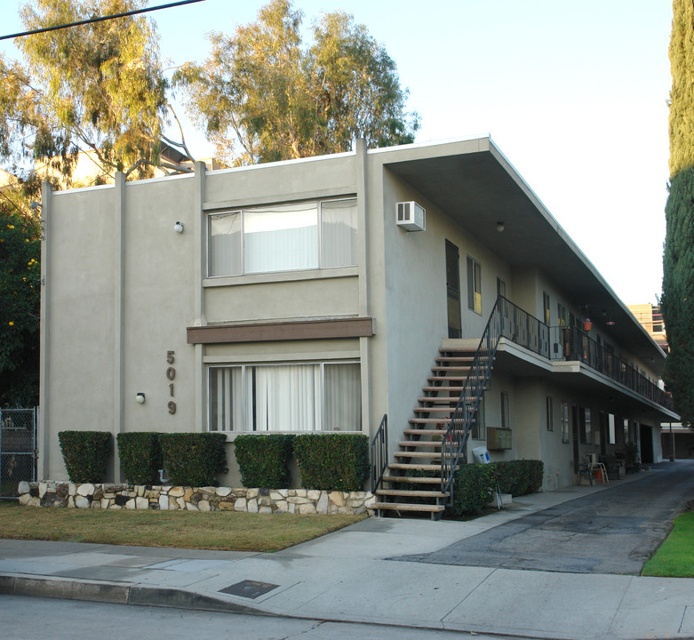 5019 Klump Ave in North Hollywood, CA - Building Photo