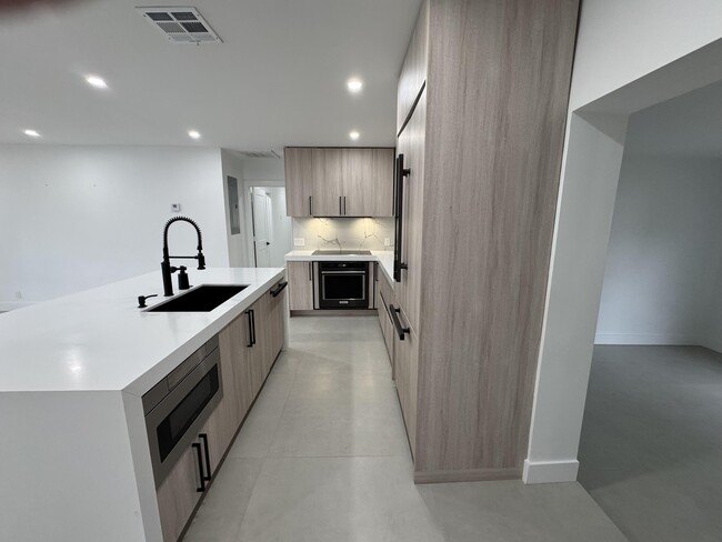 1133 SW 11th St in Boca Raton, FL - Building Photo - Building Photo