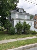 1123 Franklin St in Watertown, NY - Building Photo