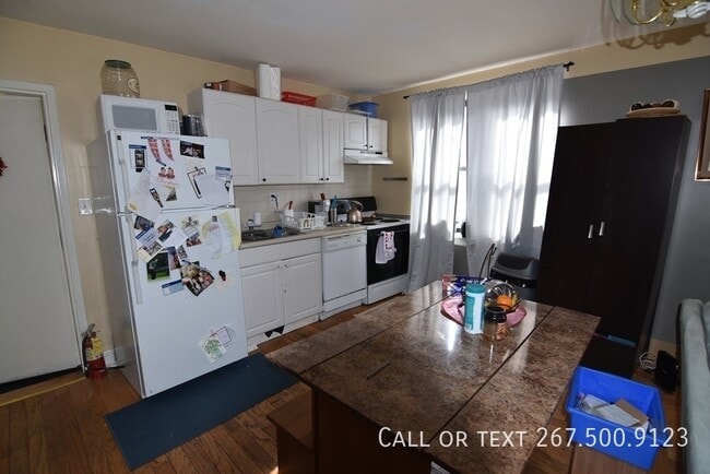 254 South St in Philadelphia, PA - Building Photo - Building Photo