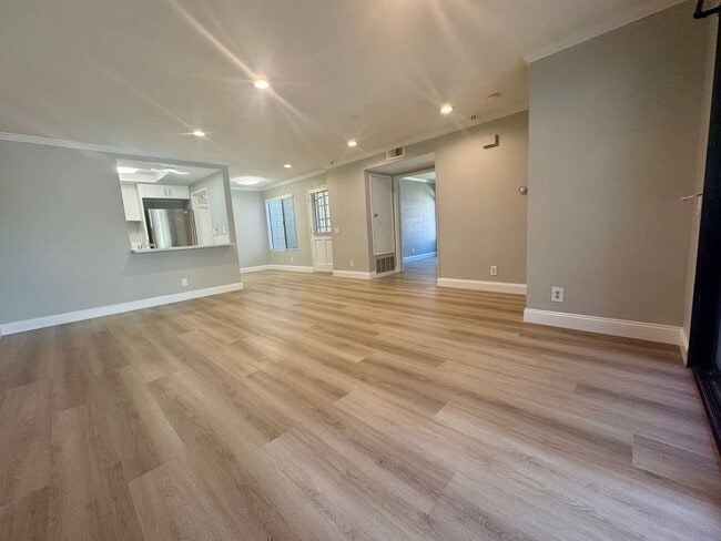 21 Bridle Ln in Aliso Viejo, CA - Building Photo - Building Photo