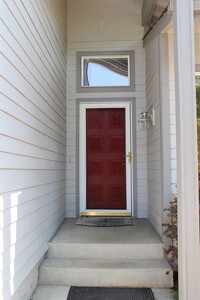 4621 SE La Cour Ct in Milwaukie, OR - Foto de edificio - Building Photo