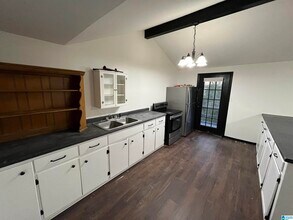36373637 Elmore Dr in Vestavia Hills, AL - Building Photo - Building Photo