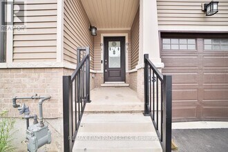 4311 Mann St in Niagara Falls, ON - Building Photo - Building Photo
