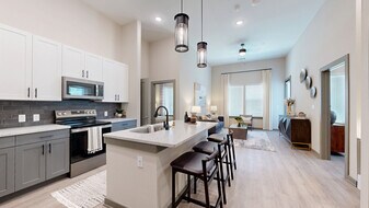 Residences at Grayson Heights in San Antonio, TX - Building Photo