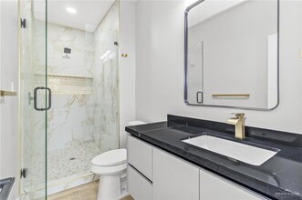 100 Yosemite Dr-Unit -1 in Mission, TX - Building Photo - Building Photo