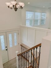 919 Seneca Dr in Crown Point, IN - Foto de edificio - Building Photo