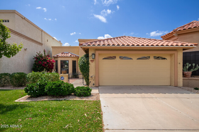 property at 10627 E Fanfol Ln