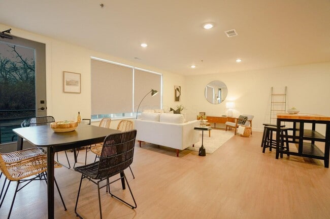 property at 476 Taylor Ave
