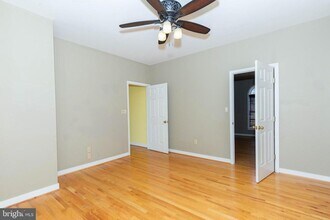 180 Muirfield Ct in Charles Town, WV - Building Photo - Building Photo