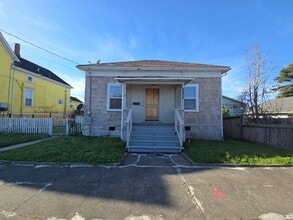 2200 Union St in Eureka, CA - Building Photo - Building Photo
