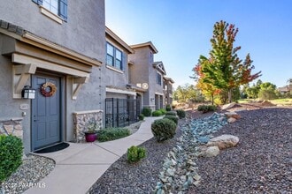 1716 Alpine Meadows Ln in Prescott, AZ - Foto de edificio - Building Photo