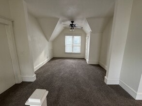 1621 Court St in Sioux City, IA - Building Photo - Building Photo