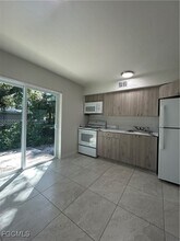 3758 Lora St in Ft. Myers, FL - Building Photo - Building Photo