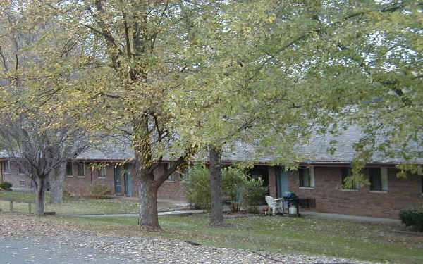 Woodcrest in Maryville, IL - Foto de edificio