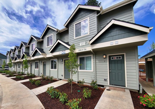 Pioneer Townhomes