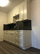 516 Buena Vista Ave in Alameda, CA - Building Photo - Building Photo