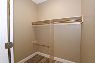 Laurel Point Apartments in Vandergrift, PA - Building Photo - Interior Photo