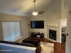 162 S Linden Ave in Highlands, NJ - Building Photo - Building Photo