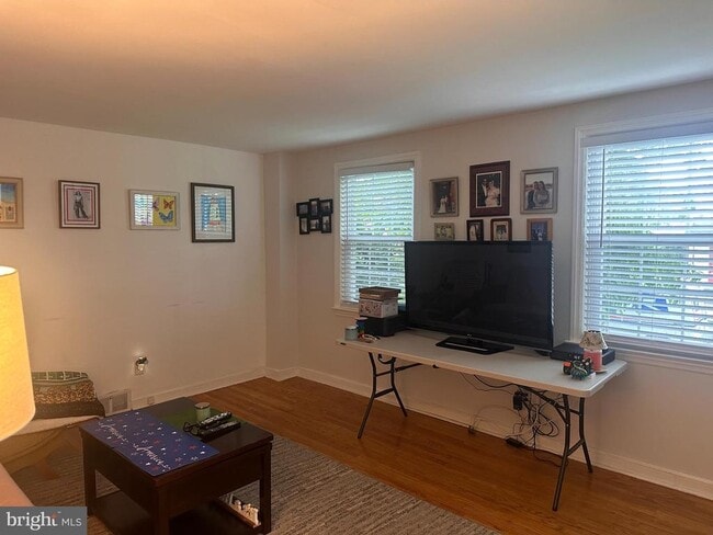 property at 518 Gordon Ave