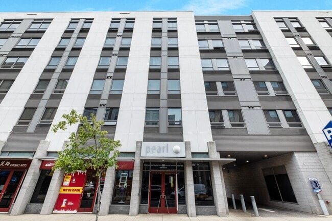 111 N 9th St in Philadelphia, PA - Foto de edificio - Building Photo