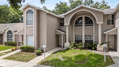 1645 Windsor Oak Ct in Kissimmee, FL - Foto de edificio - Building Photo