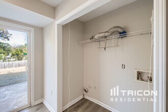 9022 Jaldena Dr in Charlotte, NC - Building Photo - Building Photo