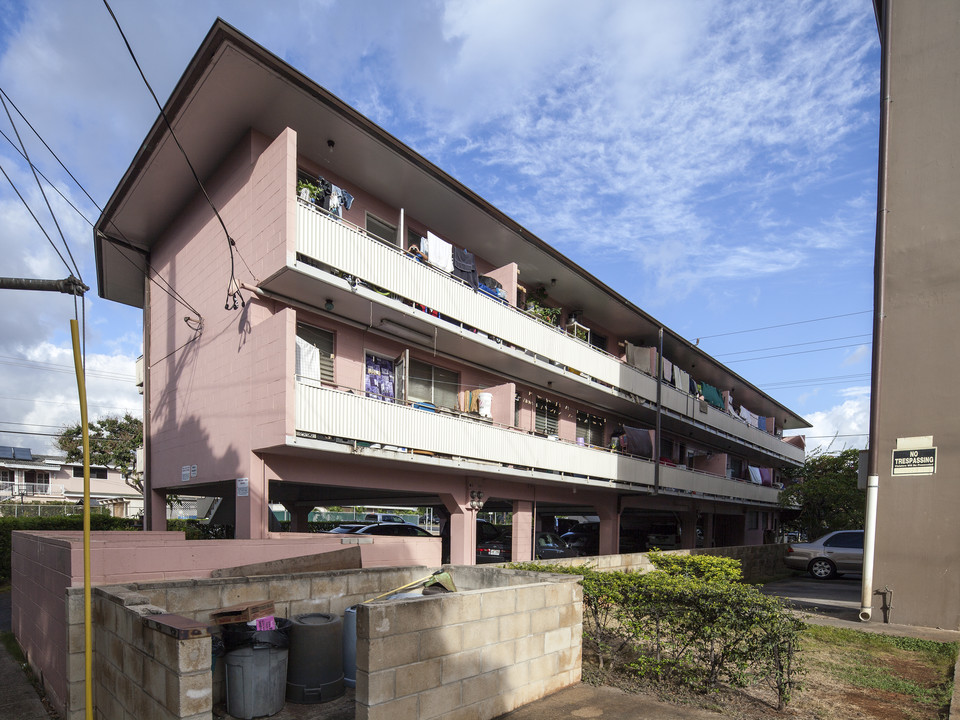 94-1047 Kahuamoku St in Waipahu, HI - Building Photo