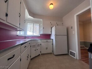 4659 Anderson Rd in South Euclid, OH - Building Photo - Building Photo