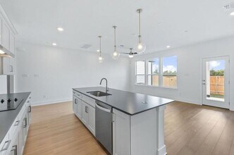 1955 Settlers Glen Dr in Round Rock, TX - Building Photo - Building Photo