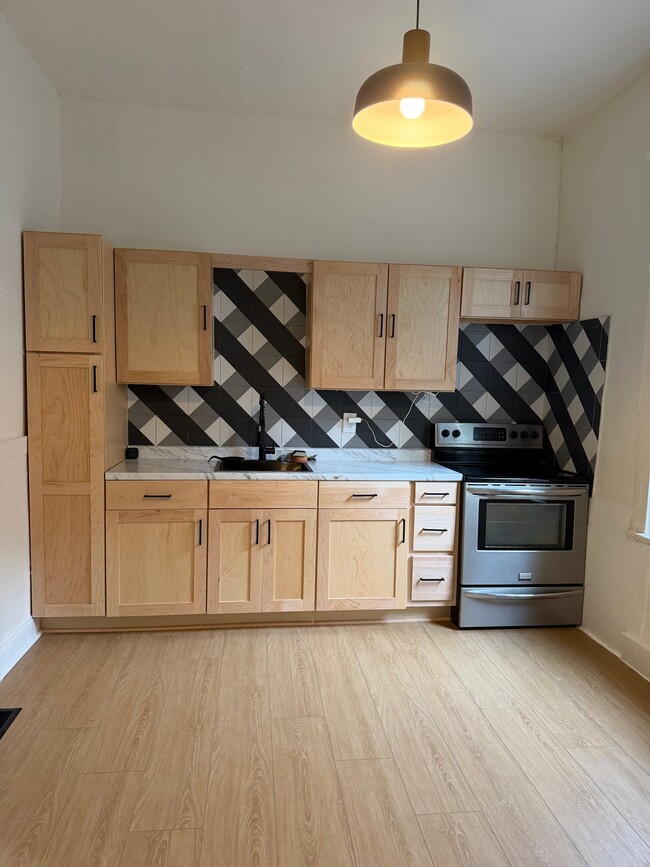property at 2429 Griffiths Ave