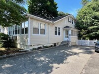 625 Lorraine St in Mamaroneck, NY - Building Photo - Building Photo