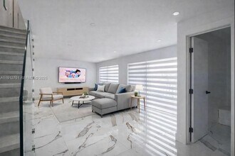 15465 SW 86th Terrace in Miami, FL - Building Photo - Building Photo