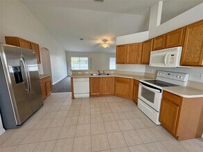 2399 Oracle Ln in North Port, FL - Building Photo - Building Photo