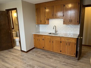 70 Parker Ave-Unit -3N in Meriden, CT - Foto de edificio - Building Photo