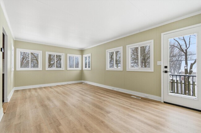 2029 Ferdon Rd in Ann Arbor, MI - Building Photo - Building Photo