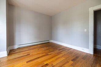 221 Coleman St in Bridgeport, CT - Building Photo - Building Photo