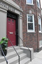 4A Rockledge St, Unit 1 in Boston, MA - Foto de edificio - Building Photo