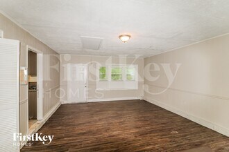 6719 Timbers E Dr in Lithonia, GA - Building Photo - Building Photo