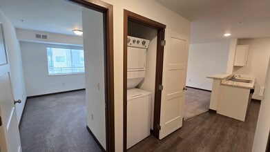 The Crossings at Willems Way in Buffalo, MN - Building Photo - Building Photo