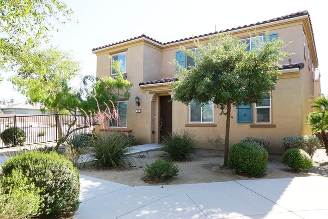 property at 639 Calle Vibrante