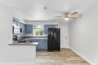 1208 NE 5th Ave in Fort Lauderdale, FL - Building Photo - Building Photo