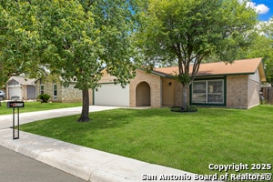 8211 Lewiston St in San Antonio, TX - Building Photo - Building Photo