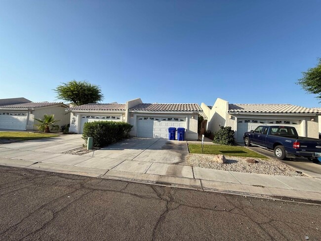 property at 10723 E 34th St