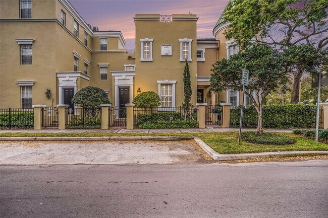 property at 2419 Victoria Gardens Ln