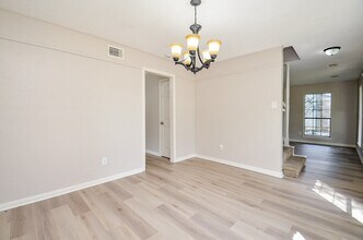 16015 Southampton Dr in Spring, TX - Building Photo - Building Photo